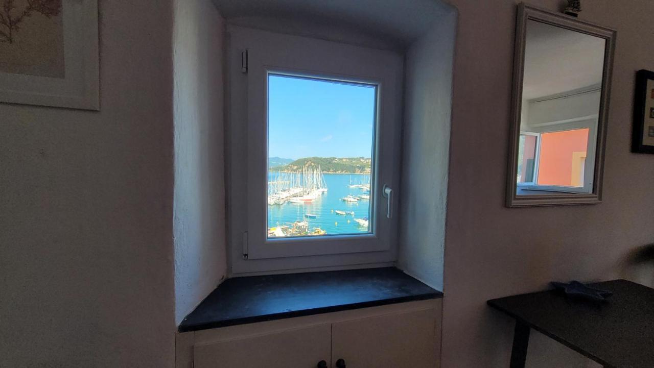 L'Arpara Casa Al Molo Dal Mare Al Castello Lerici Exterior photo